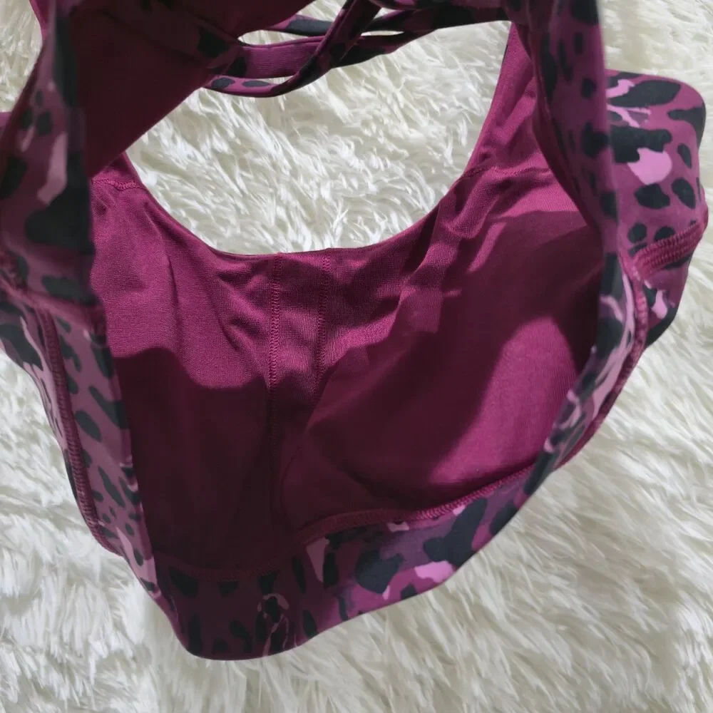 Lululemon Full Coverage Sports Bra Energy Camouflage Maroon Print Wire-Free Sz 6
